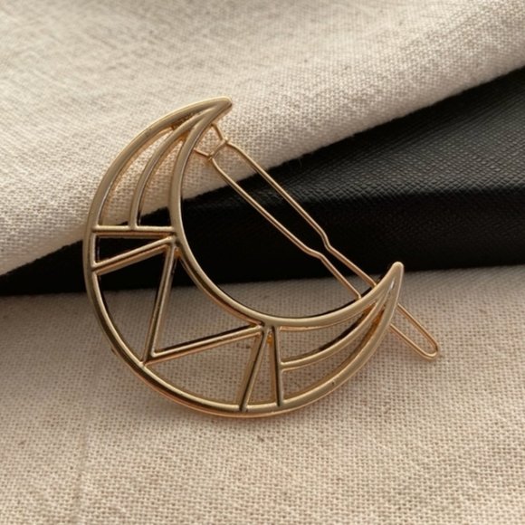 Brandy Melville Gold Metal Geometri Moon Hair Clip - Picture 2 of 6
